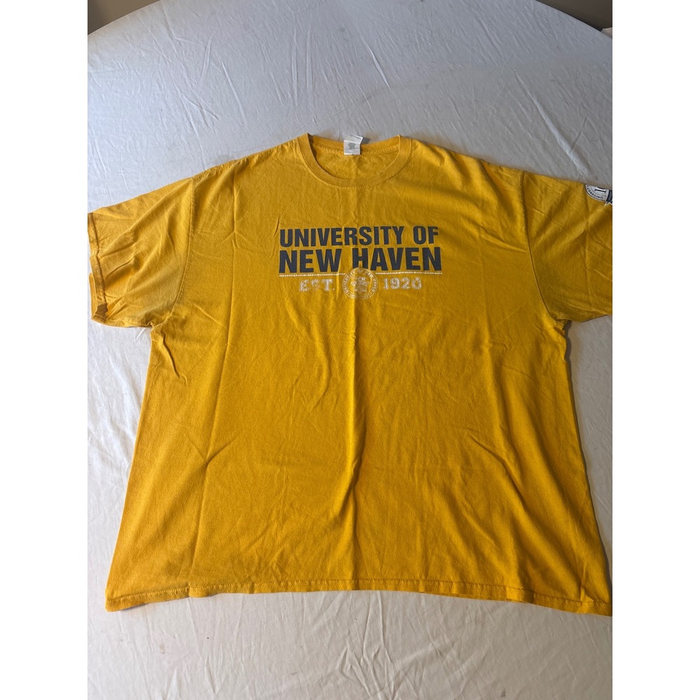 Gildan University of New Haven T-Shirt Mens 2XL Yellow 100 yrs sucess